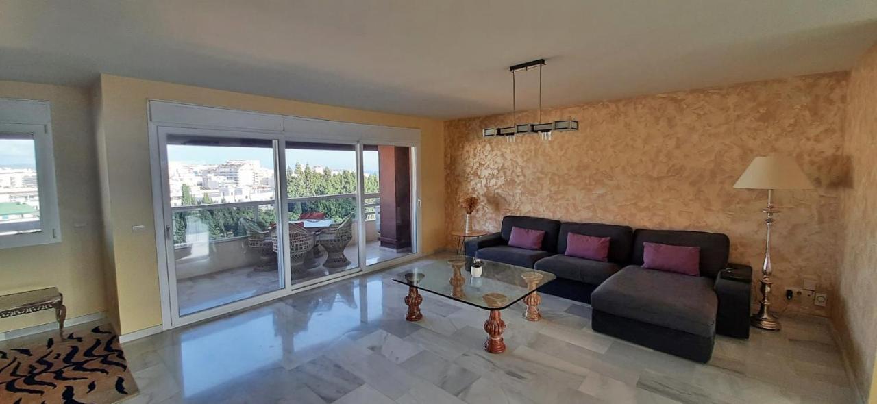 Penthouse With Private Pool, Hot Tub Jacuzzi With Sea Views And Chill-Out Zone, Close To The Sea Marbella Exterior foto